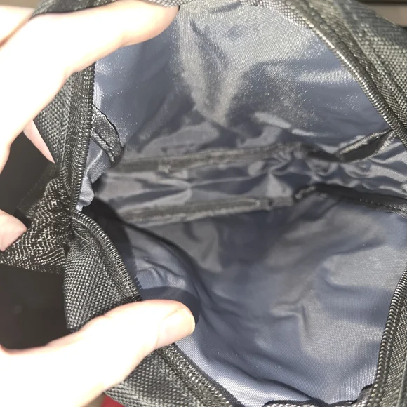 Disney Classic Black Mickey Mouse Messenger Bag - Picture 4 of 4